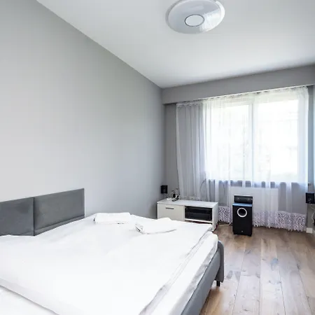 Apartment Rentplanet - Kasztelanska
