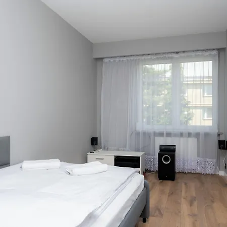 Rentplanet - Kasztelanska Appartement