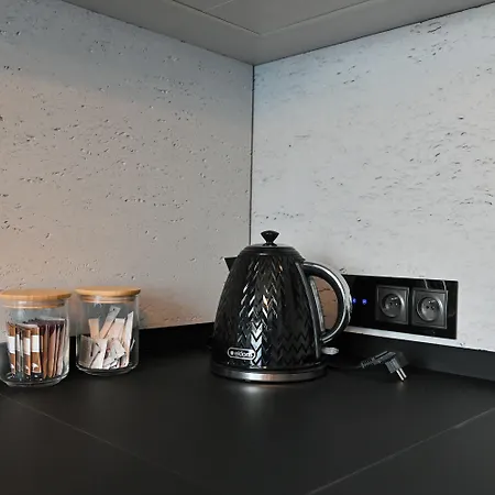 Rentplanet - Kasztelańska Apartment Krakau